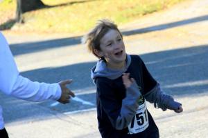 541451_577979775582517_967509602_n